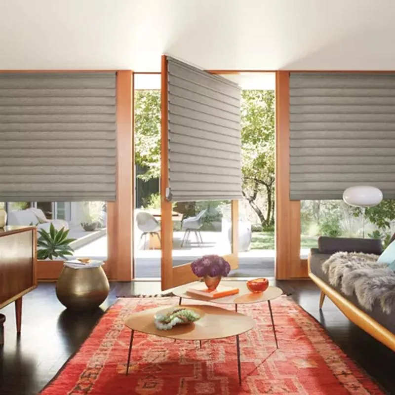 Alustra Woven Textures shades in Apparence Classique in Titanium