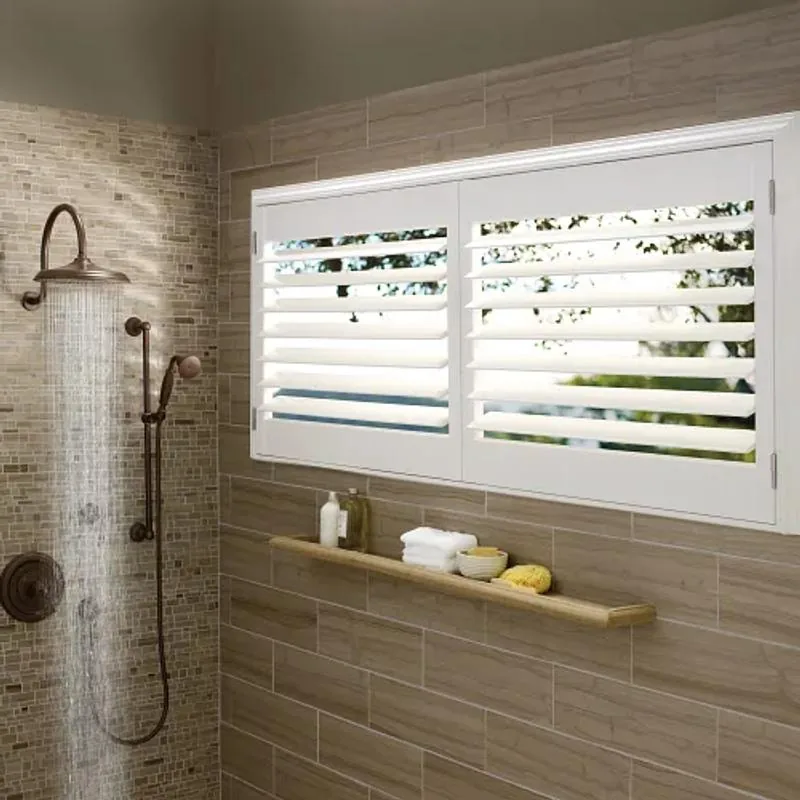 Palm Beach Polysatin Shutters, Bright White Bath