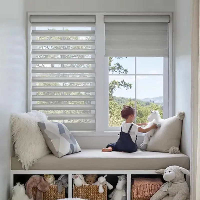 Pirouette shades in Shantung Silk-Inspired in Blade