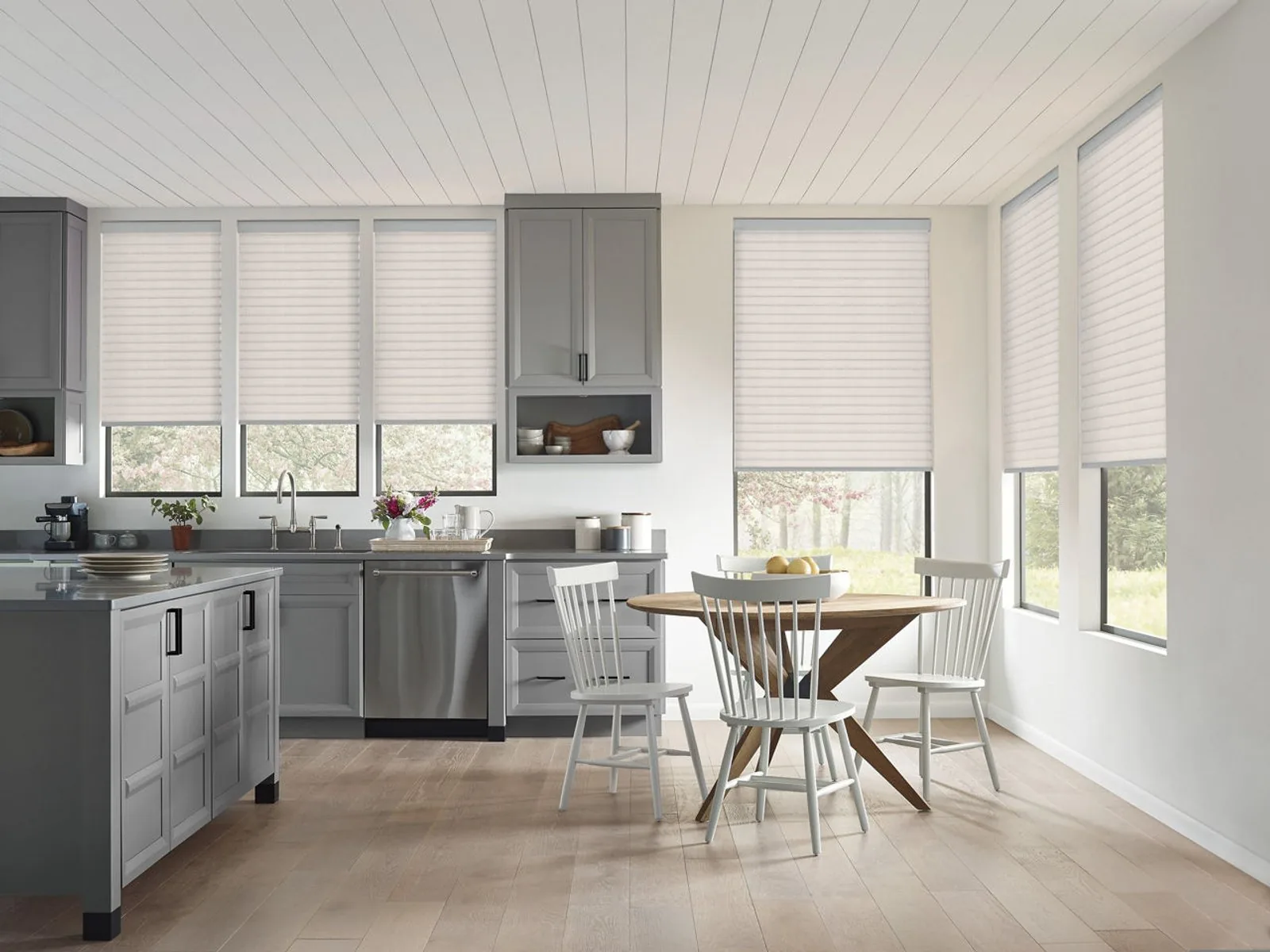 Hunter Douglas Sonnette Cellular Roller Shades in Ainsley Navajo White